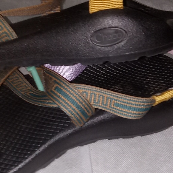 Shoes - Picture 4 of 7